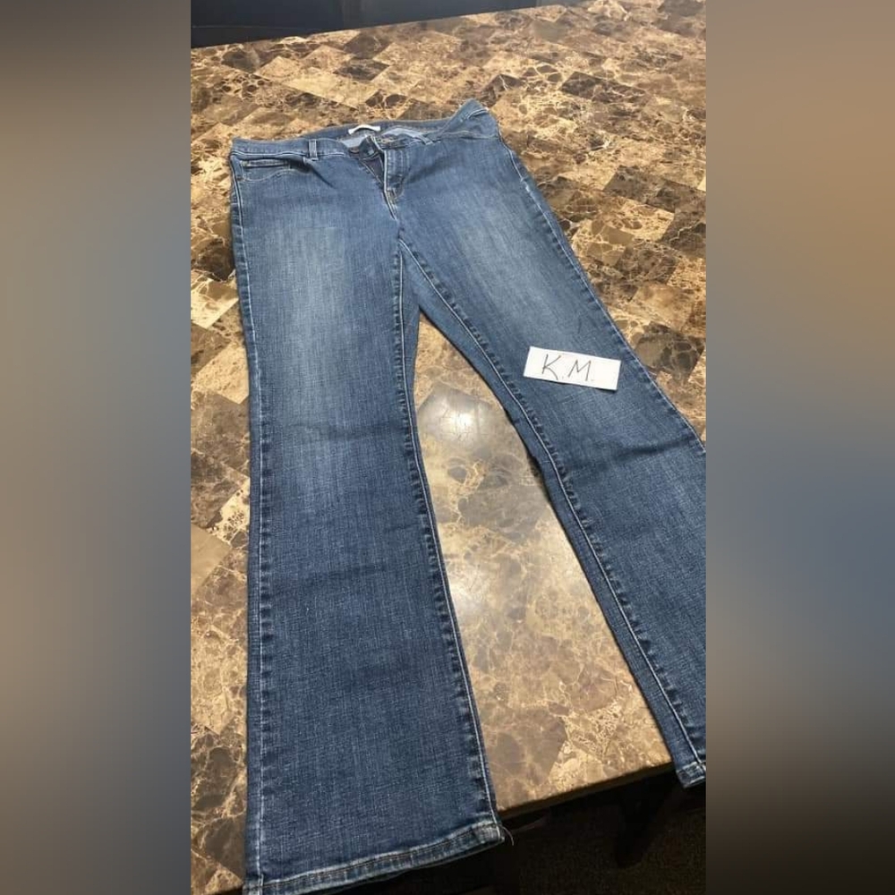 Levi jeans 10 boot cut